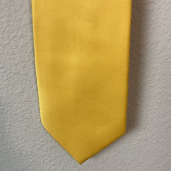 UMO LORENZO 2PC Solid Necktie Matching Hanky Set YELLOW for Men - Picture 3 of 9